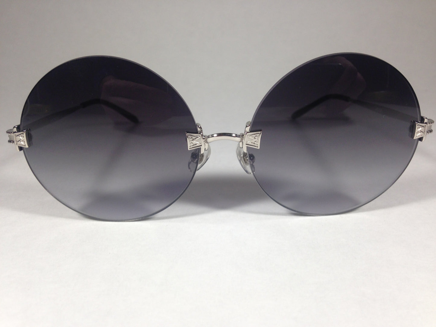 Wildfox Pearl Sunglasses Round Silver Gray Metal Frame Gray Gradient Lens - Sunglasses