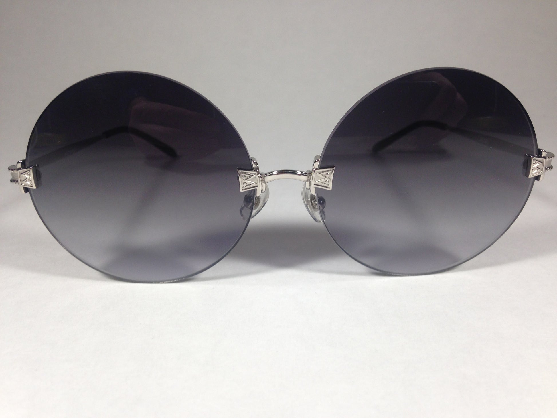 Wildfox Pearl Sunglasses Round Silver Gray Metal Frame Gray Gradient Lens - Sunglasses