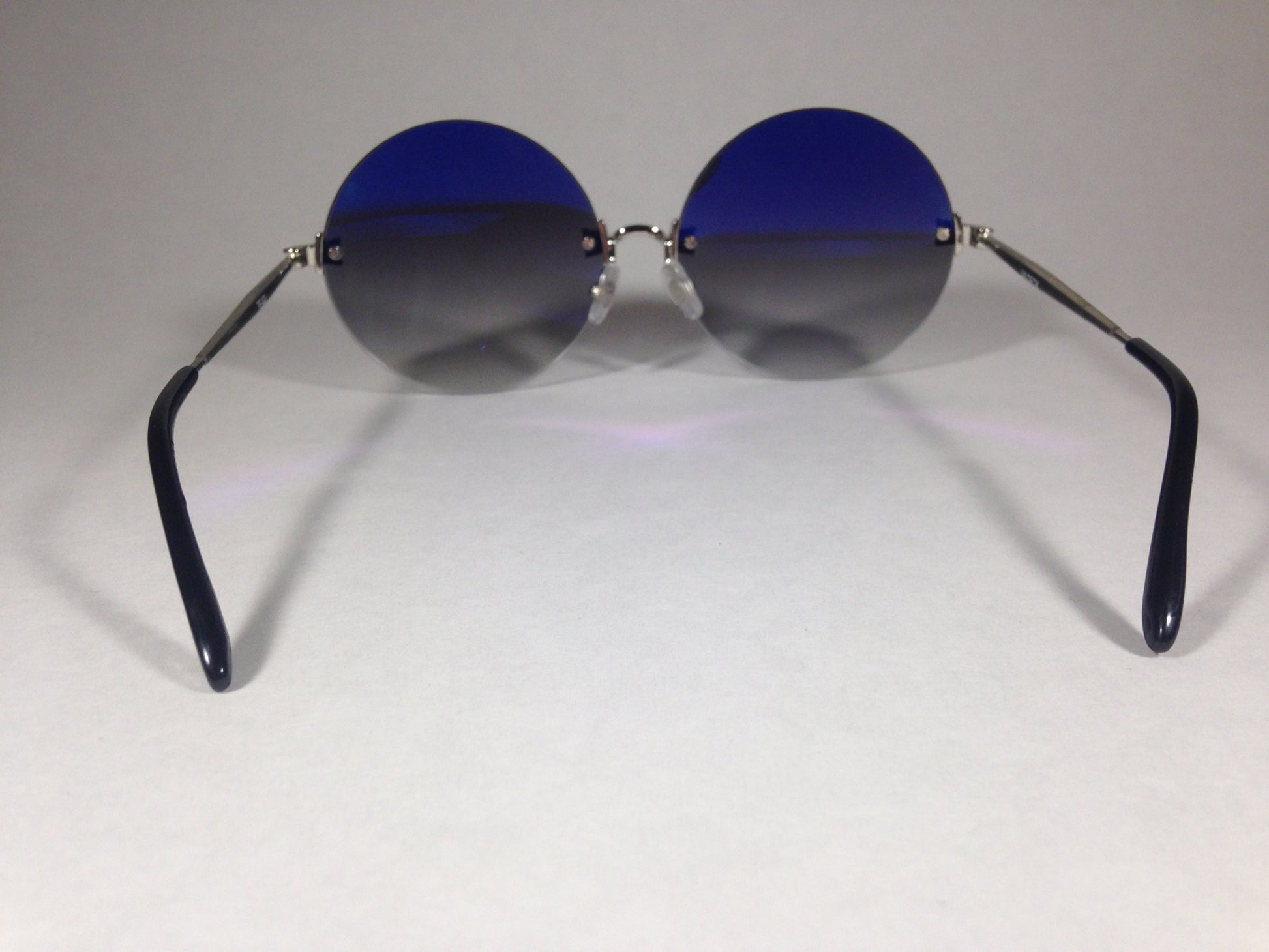 Wildfox Pearl Sunglasses Round Silver Gray Metal Frame Gray Gradient Lens - Sunglasses