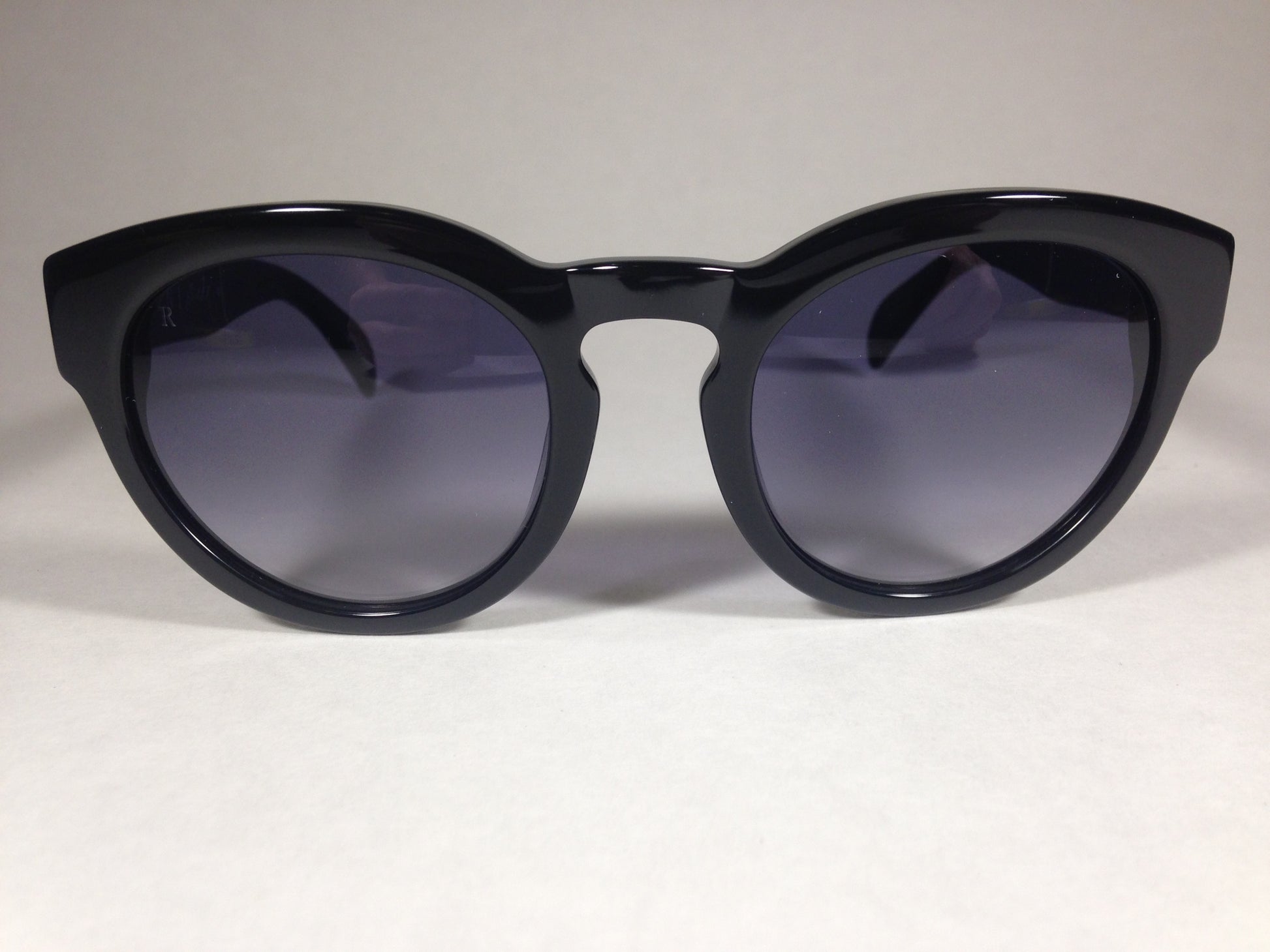 Raen Strada Sunglasses Round Keyhole Black Smoke Gray Gradient Lens Sta-001-Gradsmk - Sunglasses