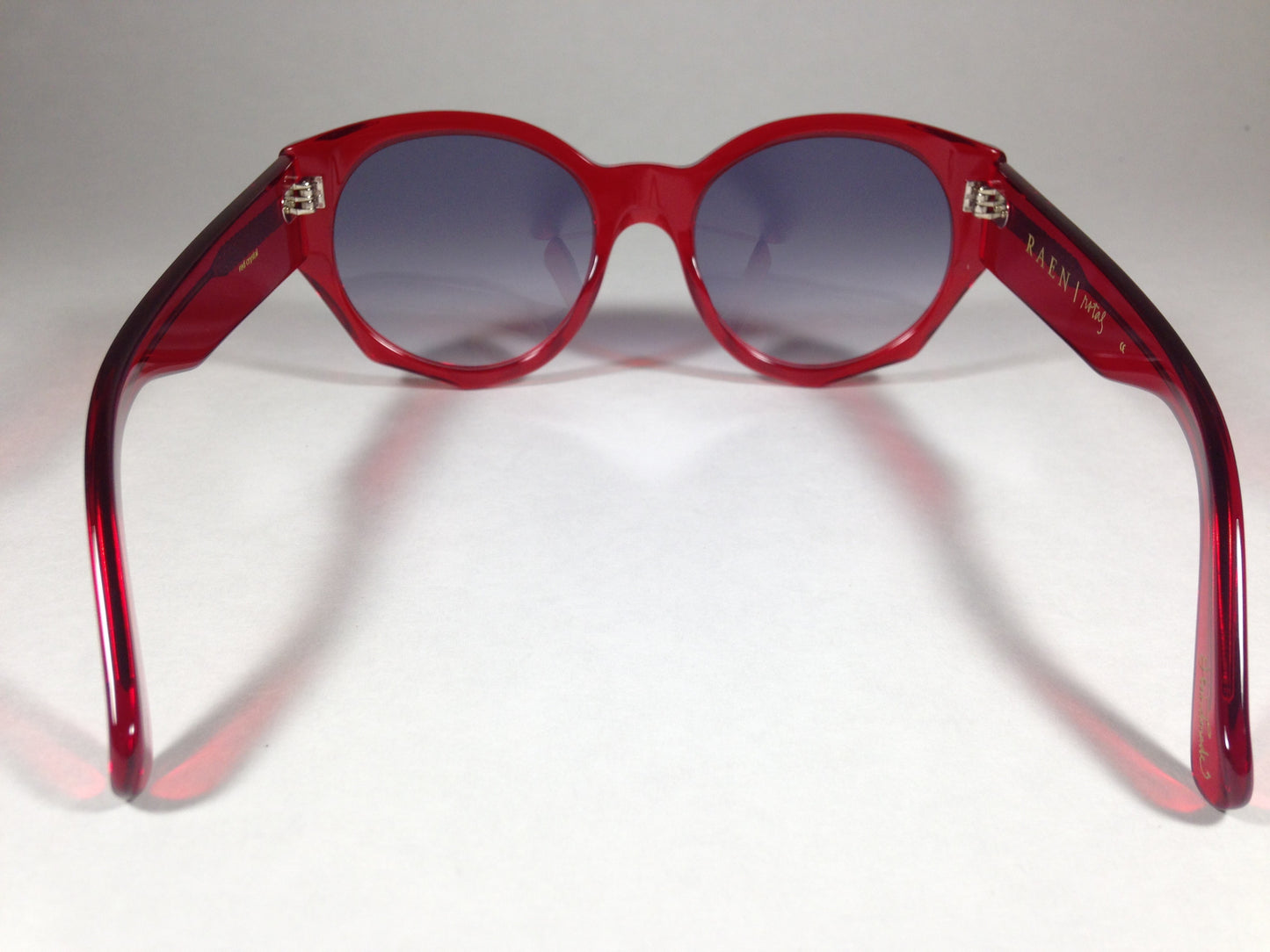 Raen Rotas Red Crystal Sunglasses Round Clear Red Smoke Gray Gradient Len Rot-068-Gradsmk - Sunglasses