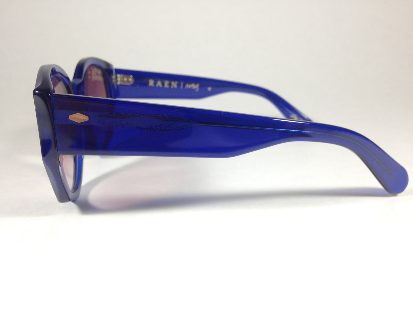 Raen Rotas Blue Crystal Sunglasses Round Clear Pink Rose Gradient Lens Rot-062-Grose - Sunglasses