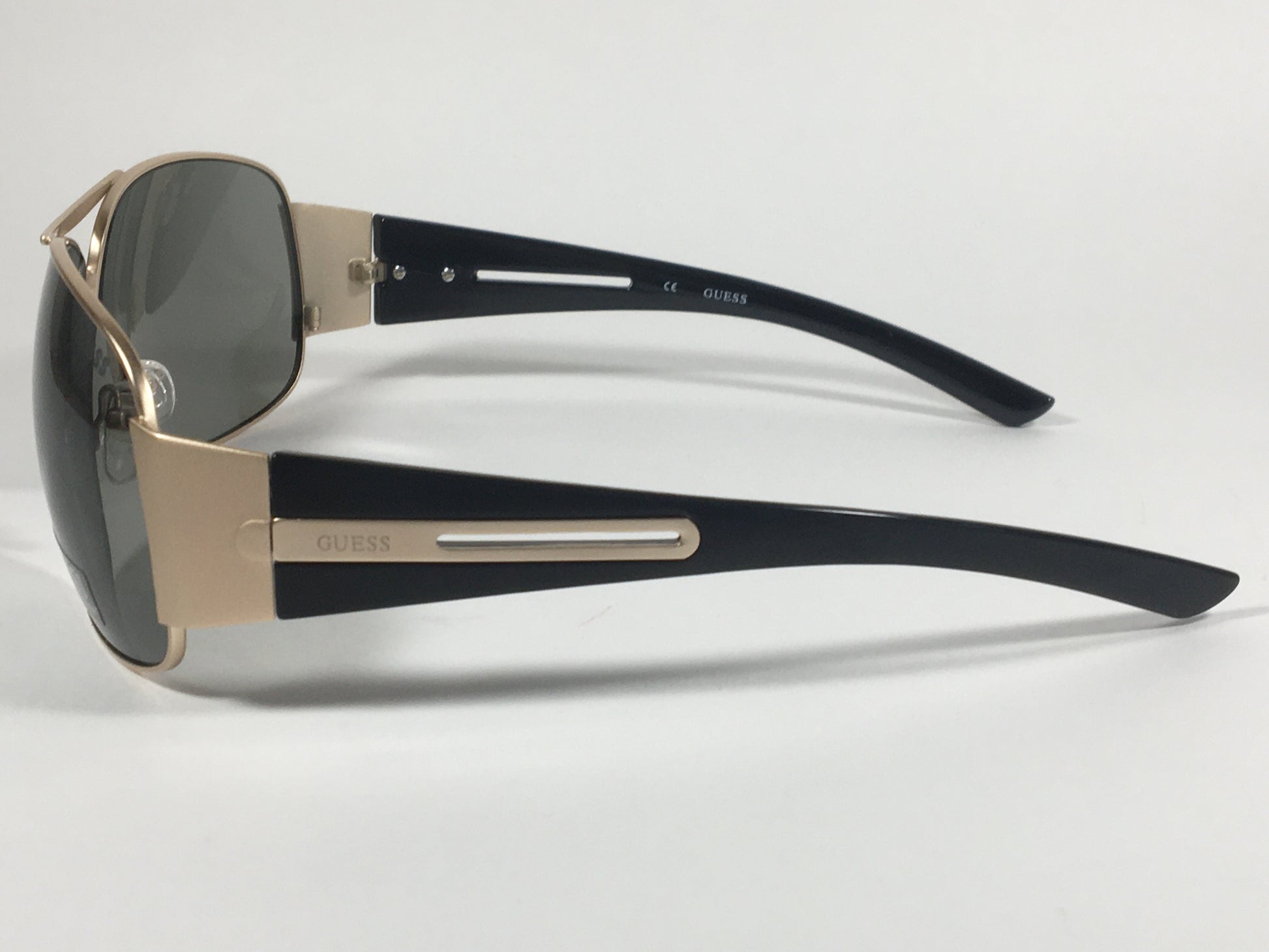 Guess Wrap Sunglasses Black And Gold Tone Metal Green Lenses GF0143 32E - Sunglasses