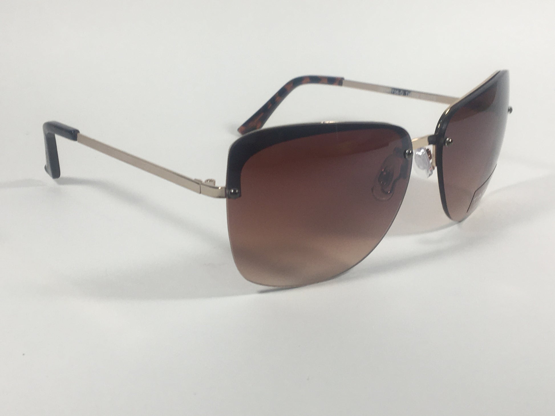 Tahari Rimless Butterfly Sunglasses Brown Tortoise And Gold Frame Brown Gradient Lens TH709 GLDTS - Sunglasses