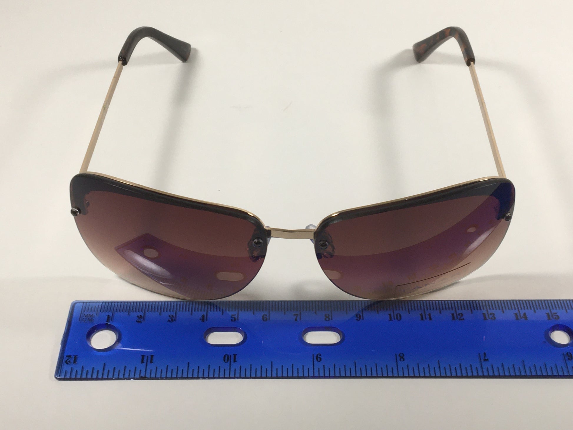 Tahari Rimless Butterfly Sunglasses Brown Tortoise And Gold Frame Brown Gradient Lens TH709 GLDTS - Sunglasses