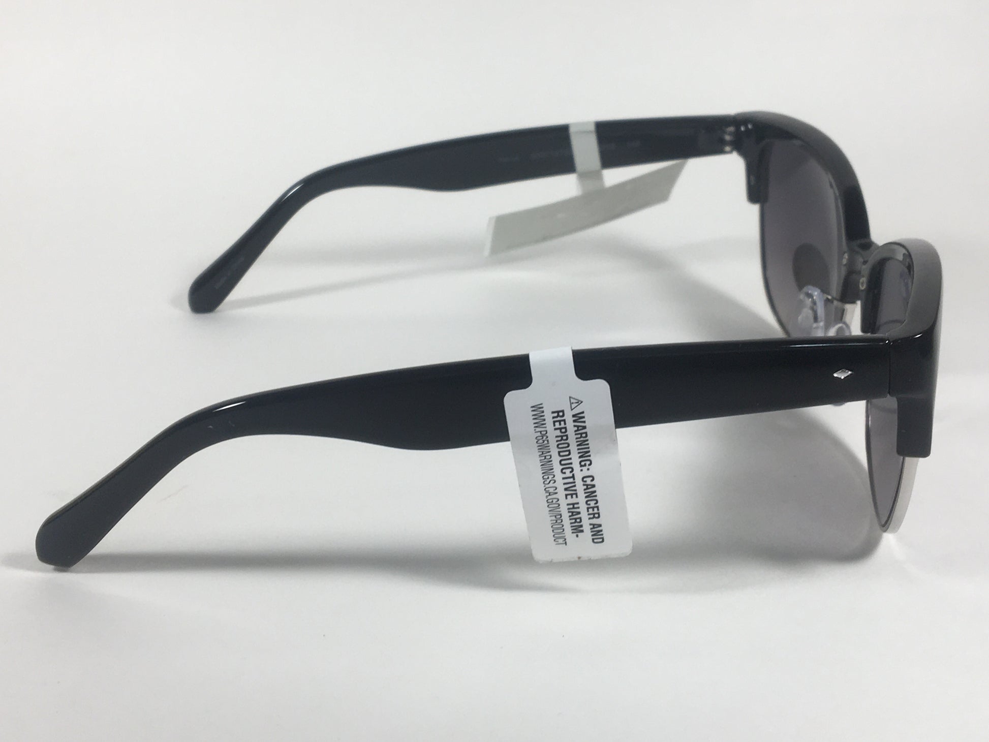 Fossil Catty Club Sunglasses Black Gloss Frame Silver Trim Smoke Gradient Lens FW148 - Sunglasses