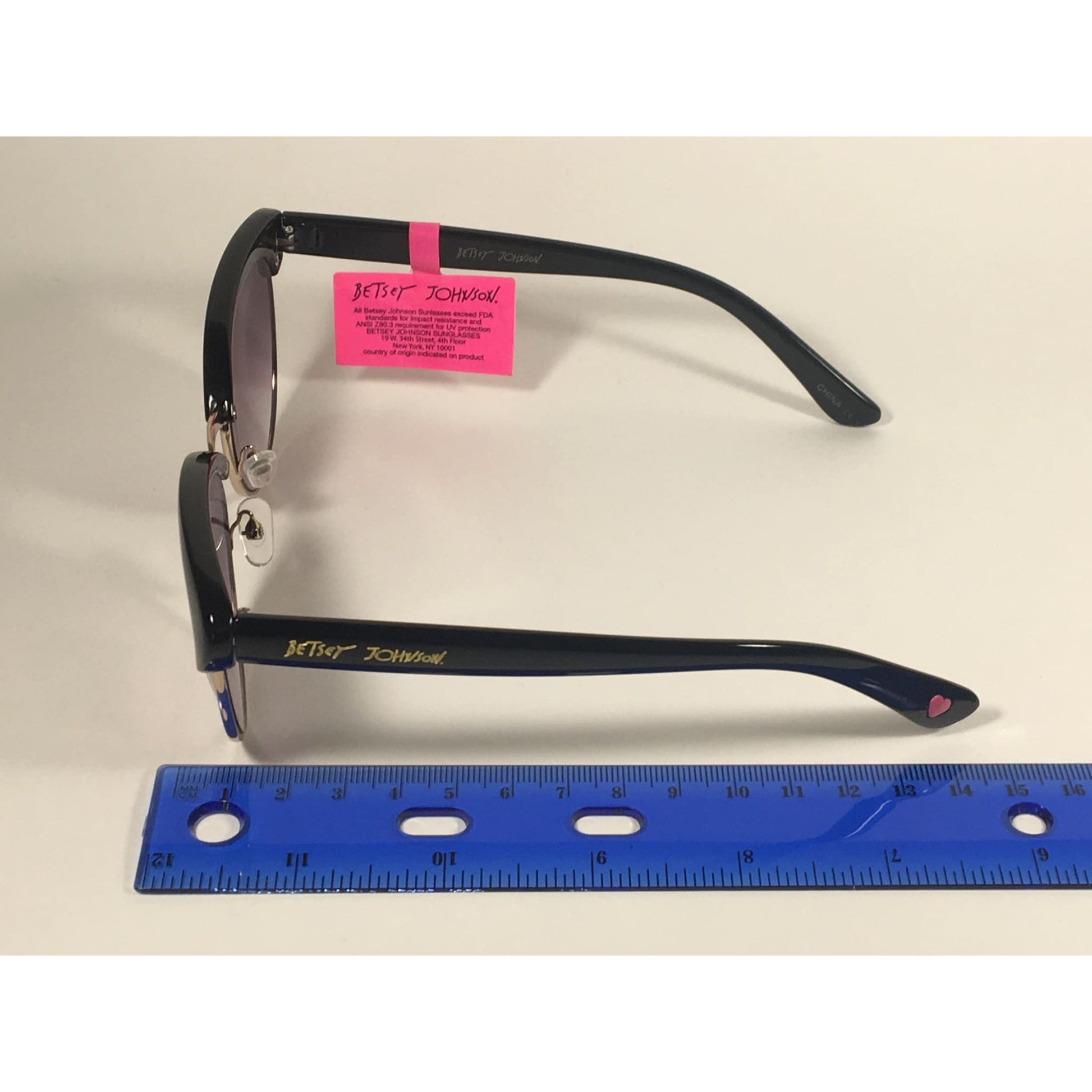 Betsey Johnson Catty Club Sunglasses Black Gold Gray Smoke Gradient Cat Eye - Sunglasses