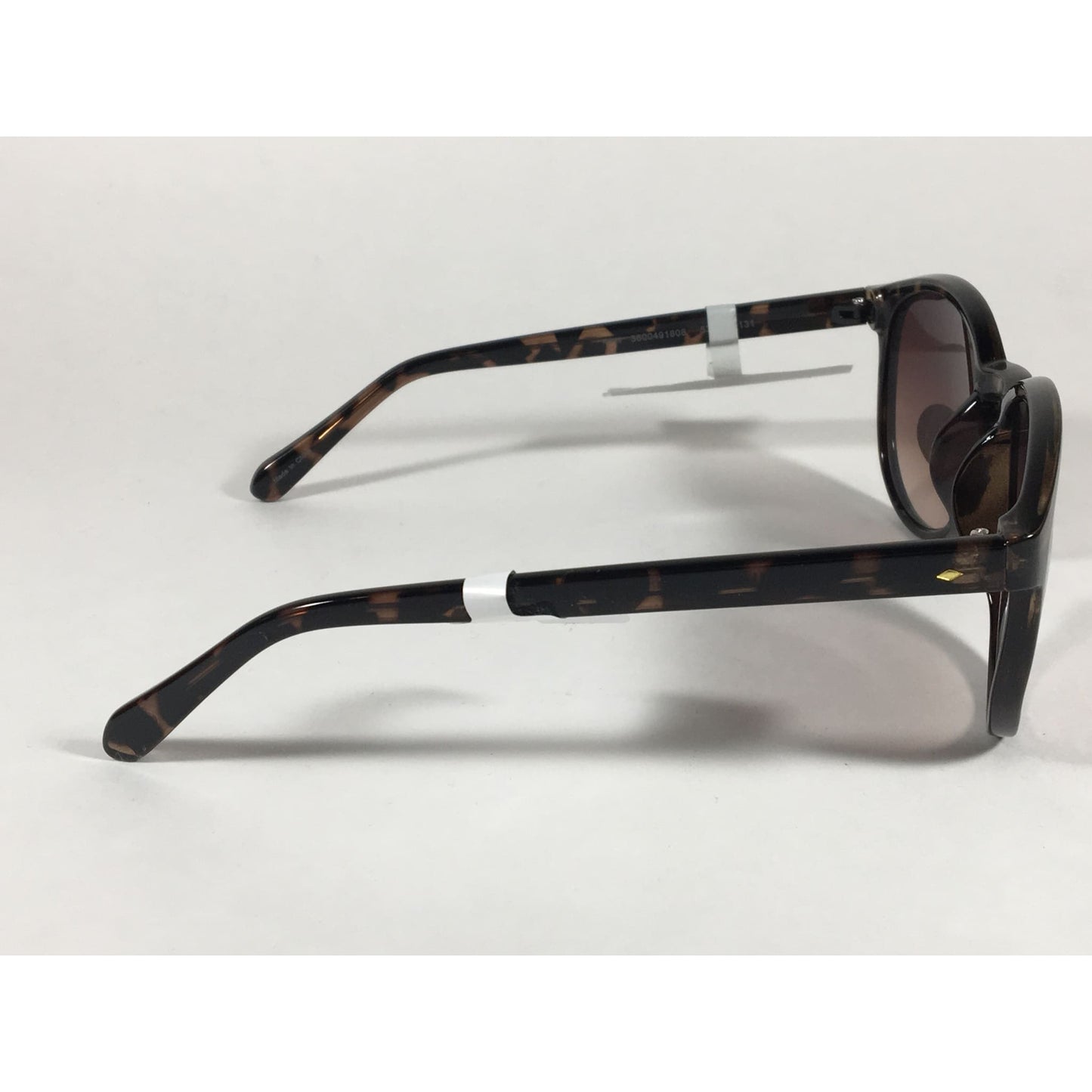 Fossil Fw95 Aviator Keyhole Sunglasses Brown Tortoise Frame Brown Gradient Lens - Sunglasses