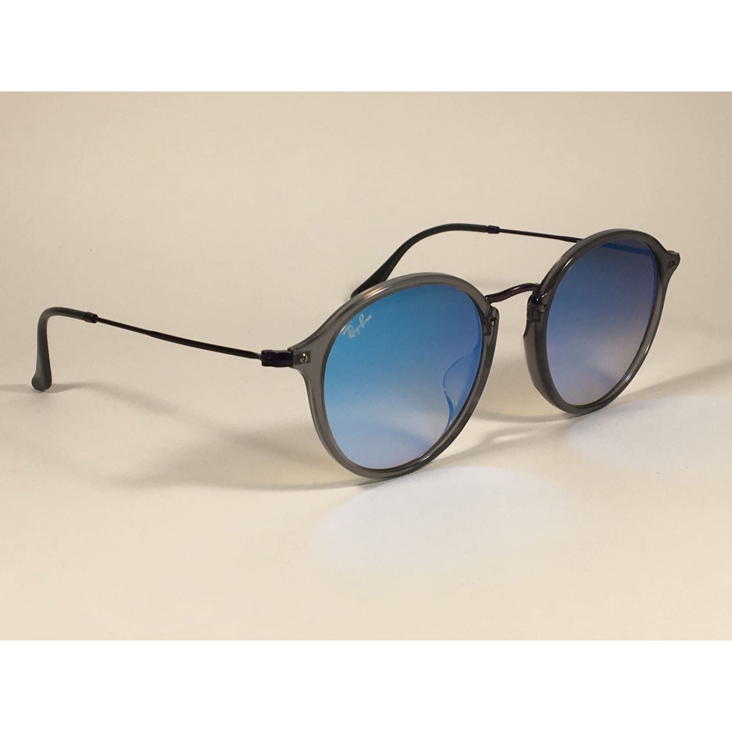 Ray-Ban Round Flat Sunglasses Purple And Gray Frame Blue Flash Lens RB2447NF 6255/4O - Sunglasses